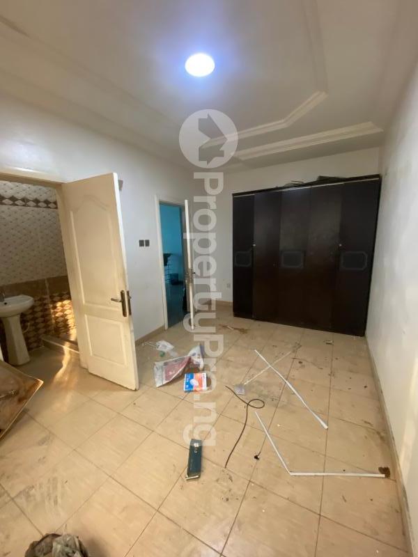 Flat / Apartment for rent  Osapa london Lekki Lagos