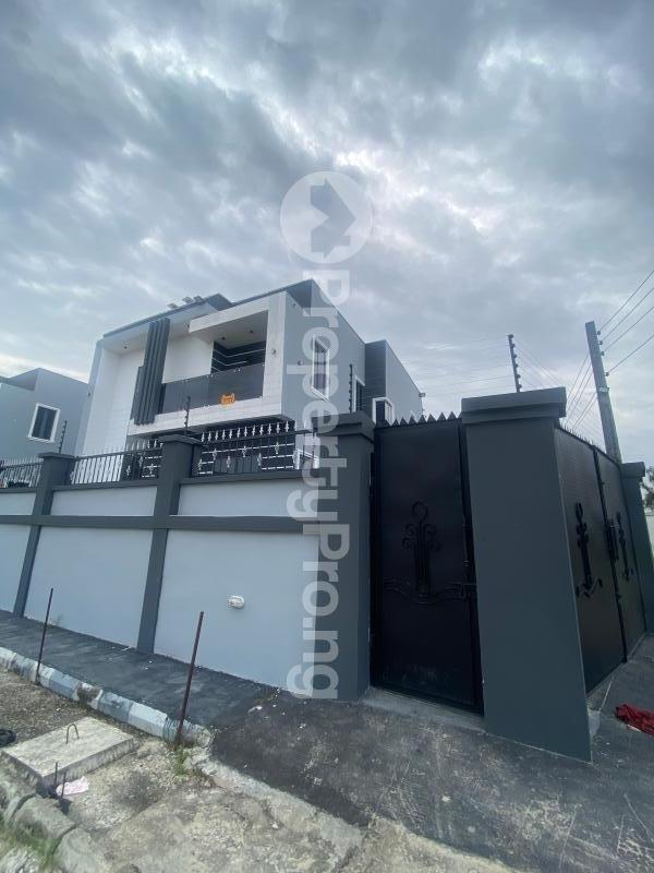 4 bedroom House for sale Beside Cedar Care Hospital, Off Ogombo Road Abraham adesanya estate Ajah Lagos
