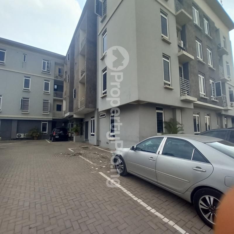 2 bedroom Flat / Apartment for rent Onike Yaba Lagos