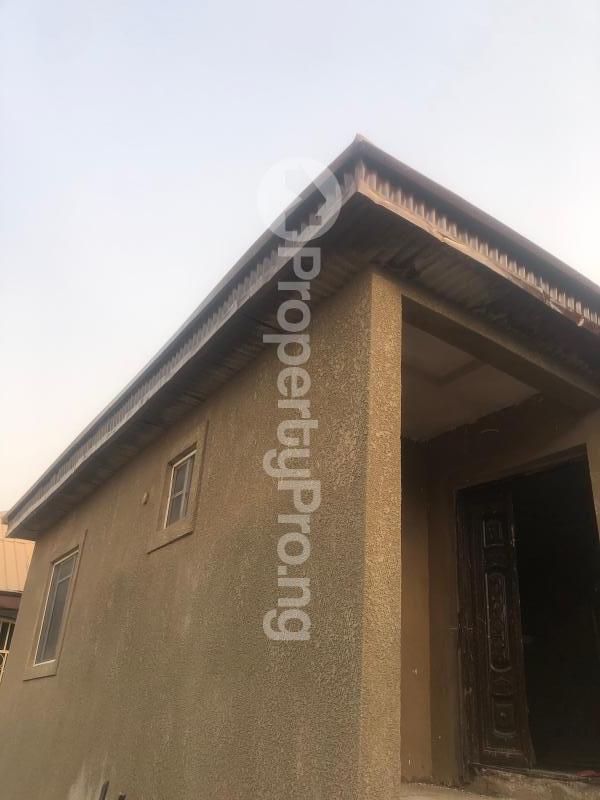 1 Bedroom House in Lugbe Abuja House for rent in lugbe House in