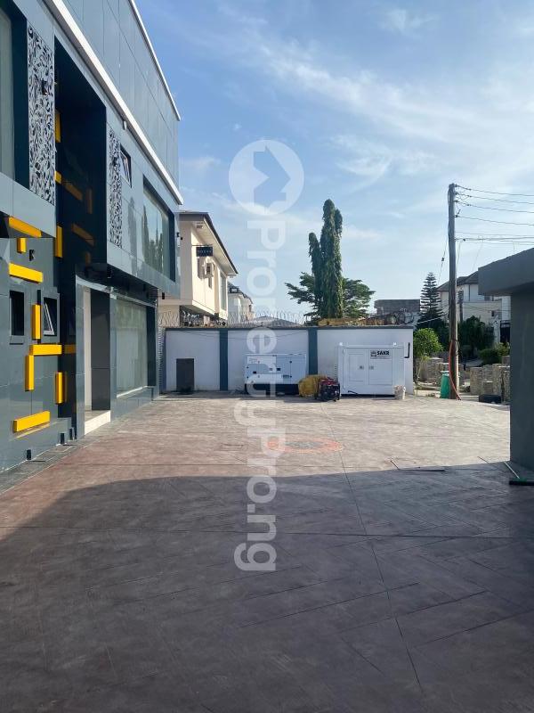 1 bedroom Commercial Property for rent Phase 1, Lekki Lagos