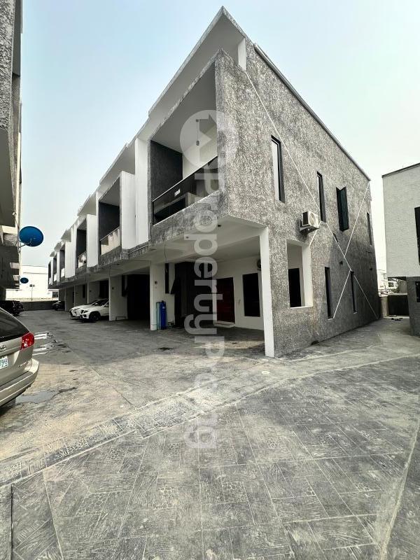 4 bedroom House for sale Ikota Lekki Lagos