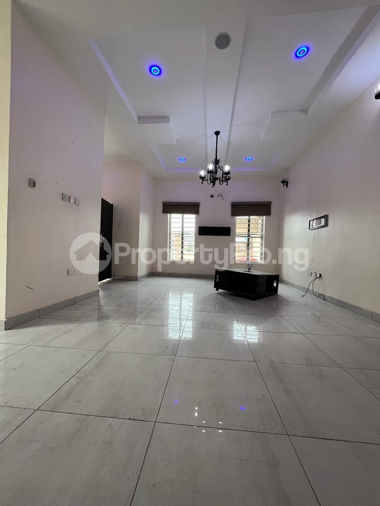 1 bedroom Flat / Apartment for rent chevron Lekki Lagos