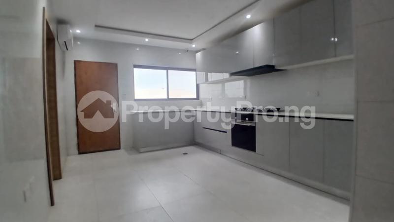 3 bedroom Flat / Apartment for sale Ikoyi Lagos