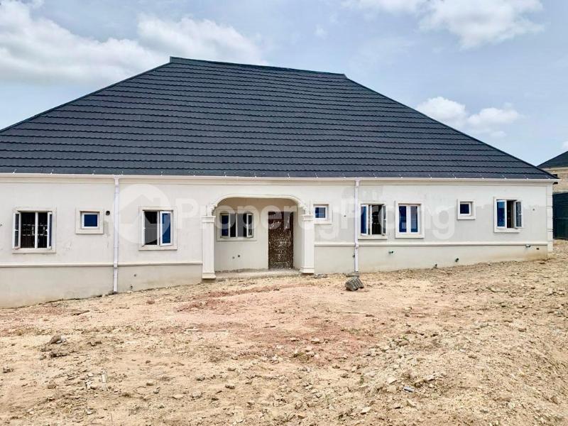 4 bedroom House for sale Unity Road, Along Osodipe Street, Akoto, Off Elebu Idi Ahun Road, Ibadan Oyo