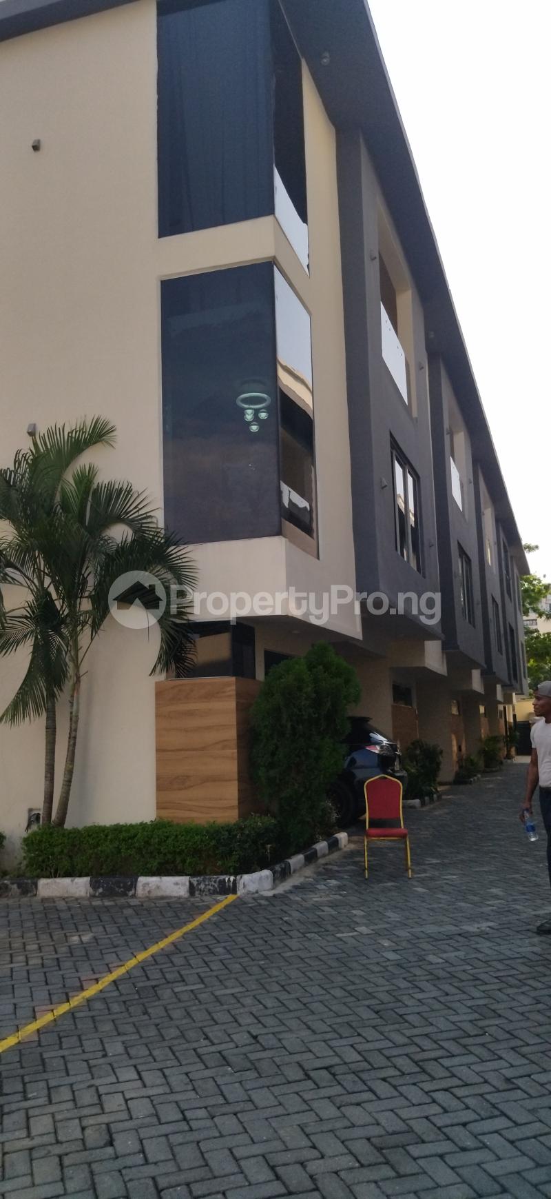 4 bedroom House for rent Victoria Island Lagos