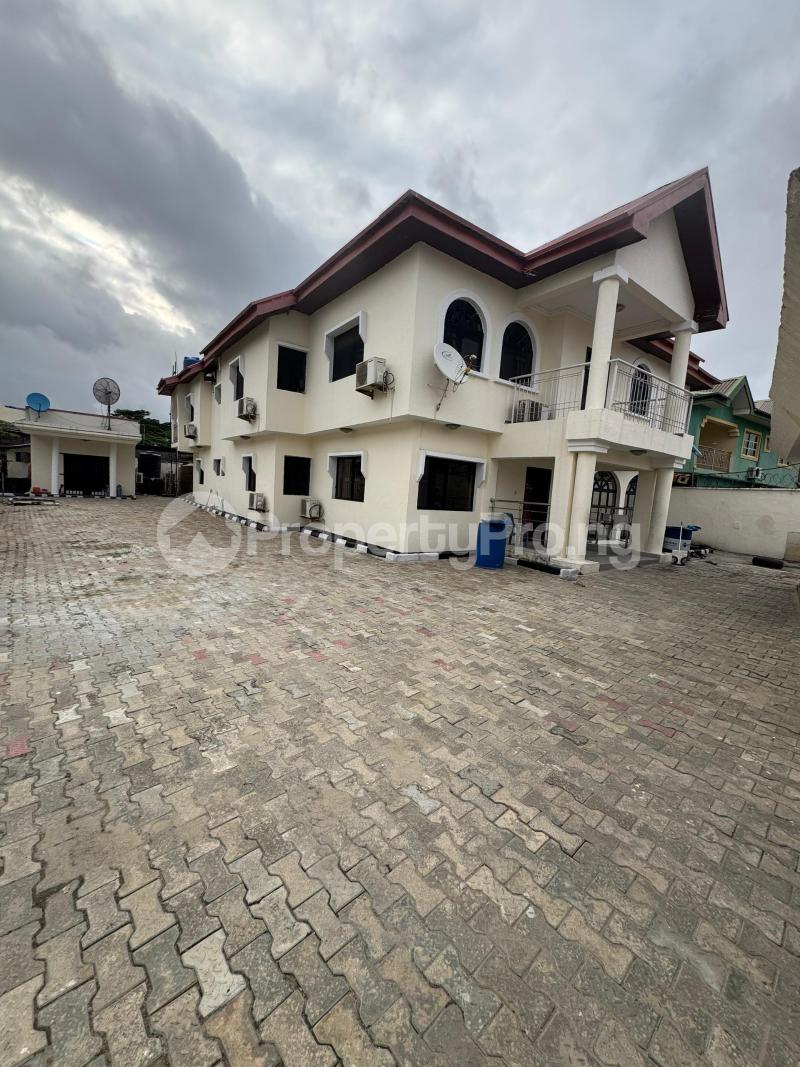 1 bedroom Flat / Apartment for rent New Road Along Lekki Expressway Lekki Lagos