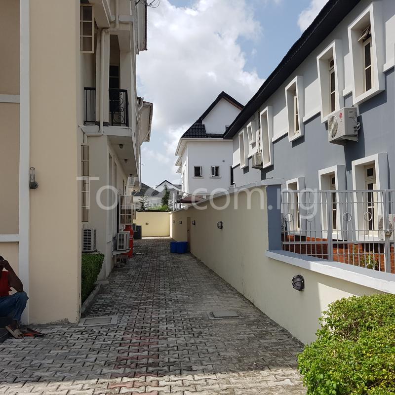 2 bedroom Flat / Apartment for rent Carlton Gate chevron Lekki Lagos