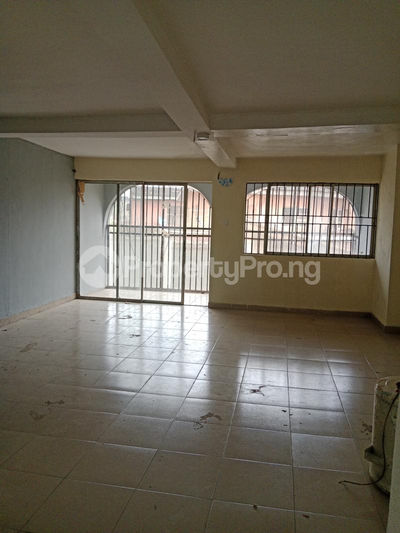 3 bedroom Flat / Apartment for rent Off College Road Ogba Lagos