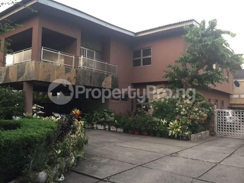 Land for sale Shonibare Estate Maryland Ikeja Lagos