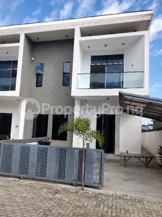4 bedroom House for sale Chevron Toll Gate Lekki Lagos