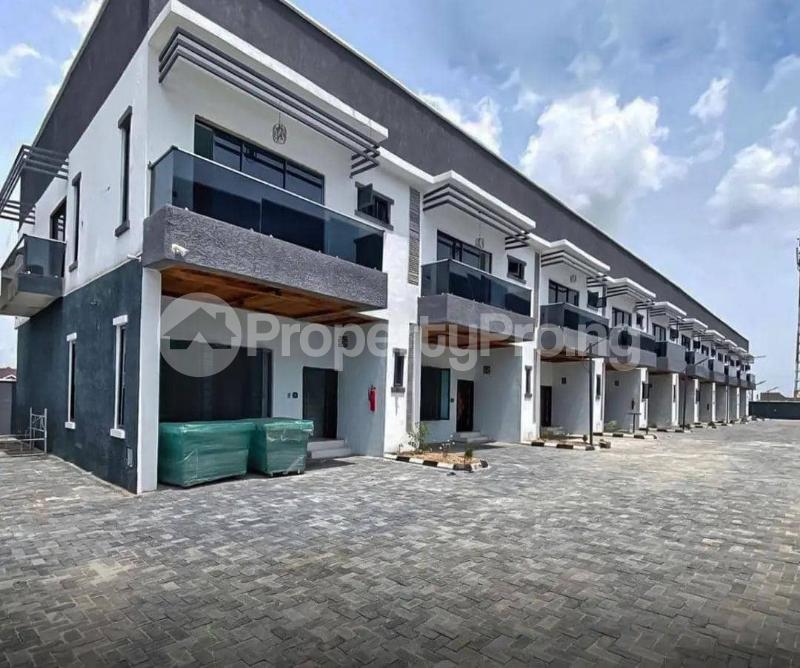 4 bedroom House for sale Lekki Lagos