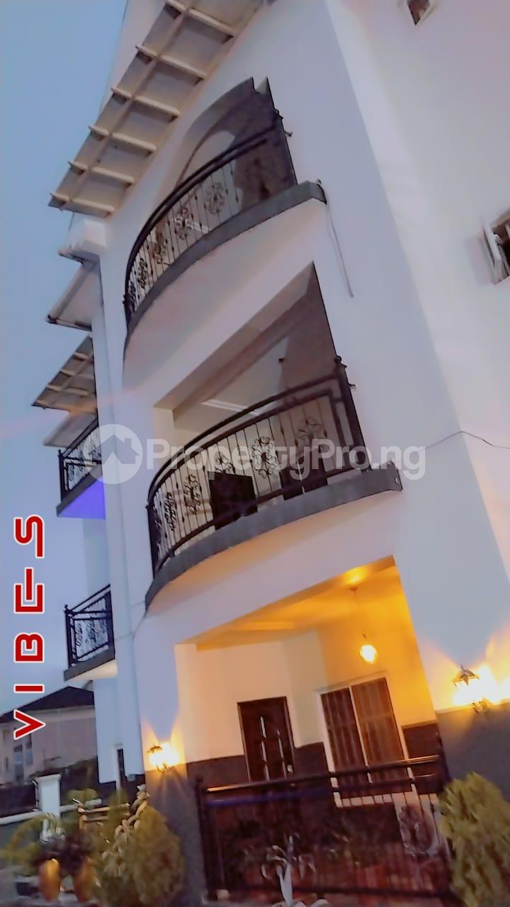 2 bedroom Flat / Apartment for shortlet Guzape Abuja