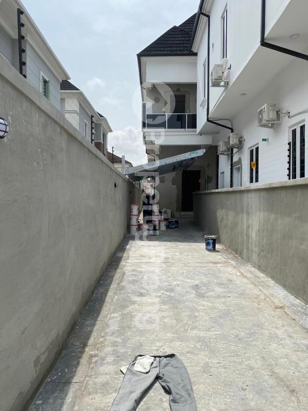 4 bedroom House for sale Osapa London Jakande Lekki Lagos