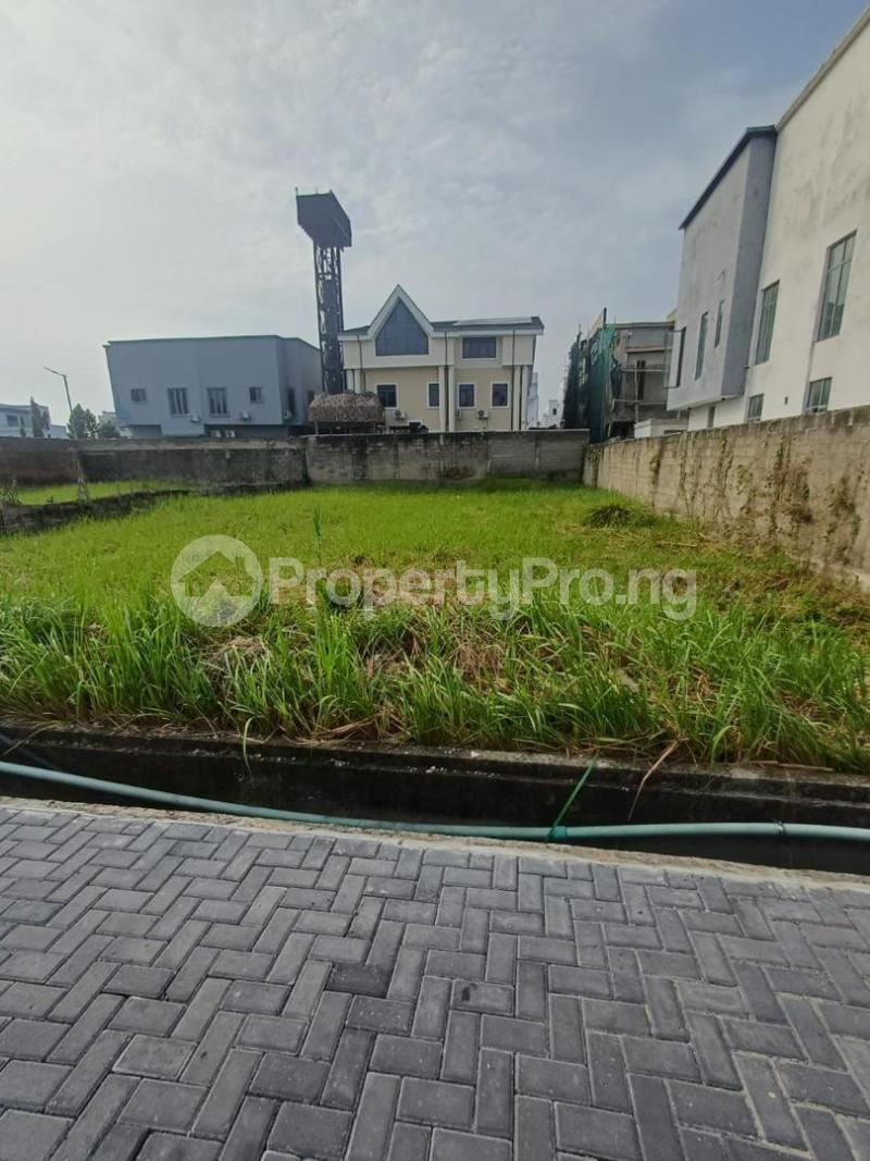 Land for sale Abraham Adesanya Estate Lekki Scheme 2 Ajah Lagos