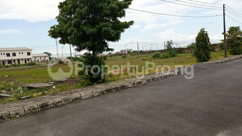 Land for sale Sapphire Gardens Awoyaya Lekki Lagos