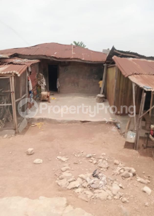 Land for sale Olode Adegbayi Area Off Iwo Road Ibadan Oyo