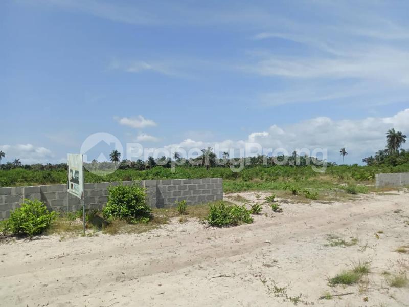Land for sale ... Akodo Ise Ibeju-Lekki Lagos