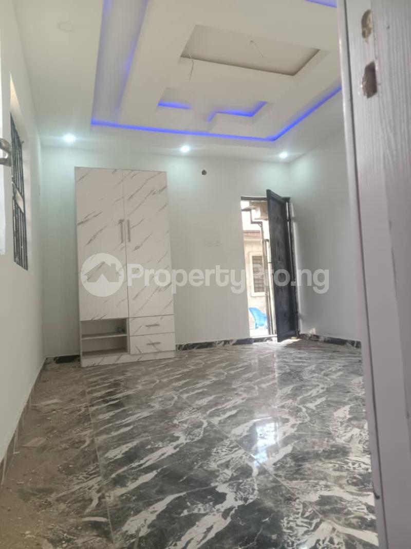 1 bedroom Flat / Apartment for rent Oreyo/ Light Estate Igbogbo Ikorodu Lagos