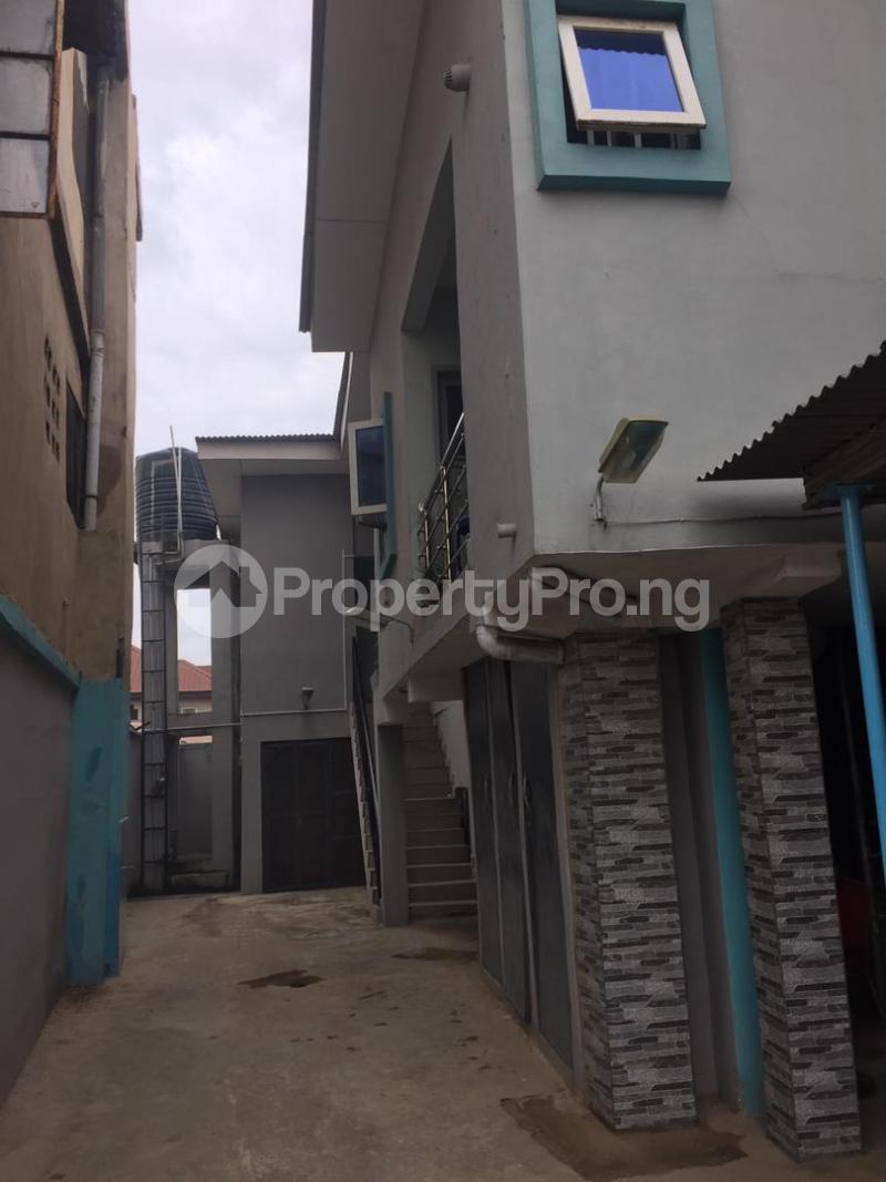 2 bedroom Flat / Apartment for rent Surulere Lagos