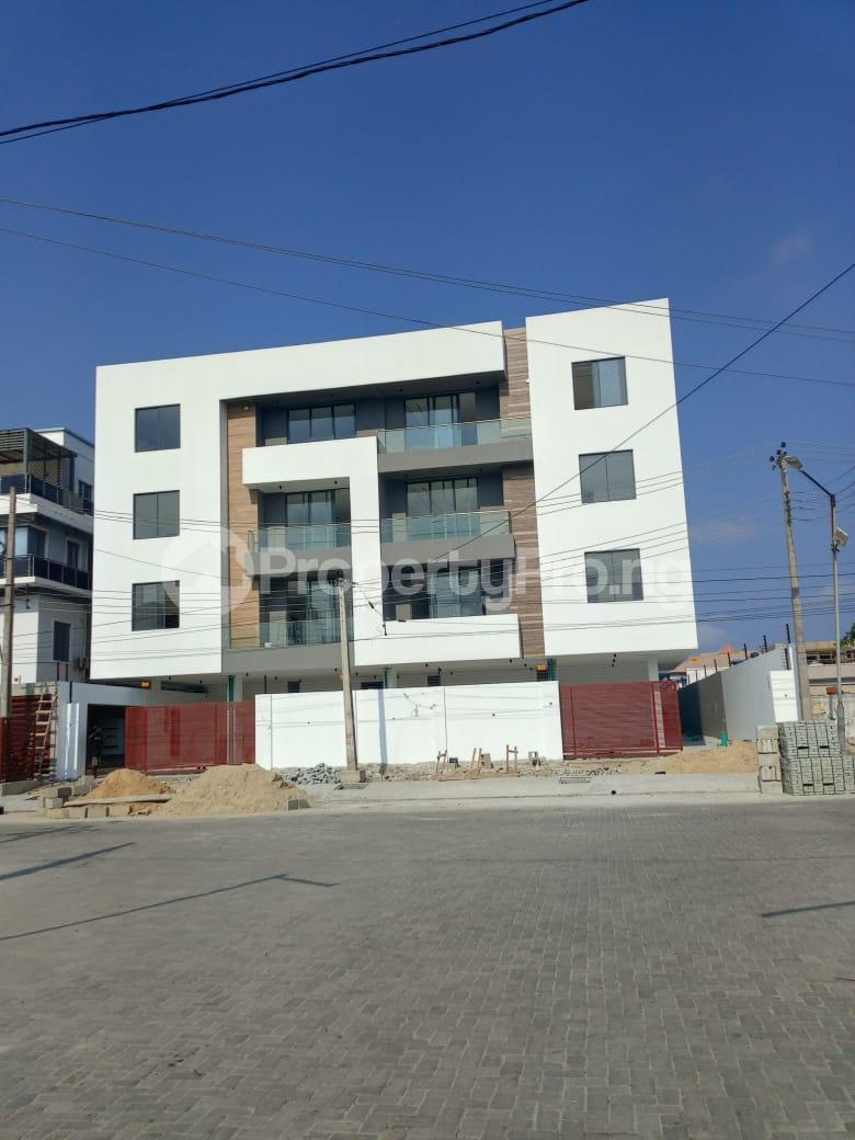 1 bedroom House for sale ONIRU Victoria Island Lagos