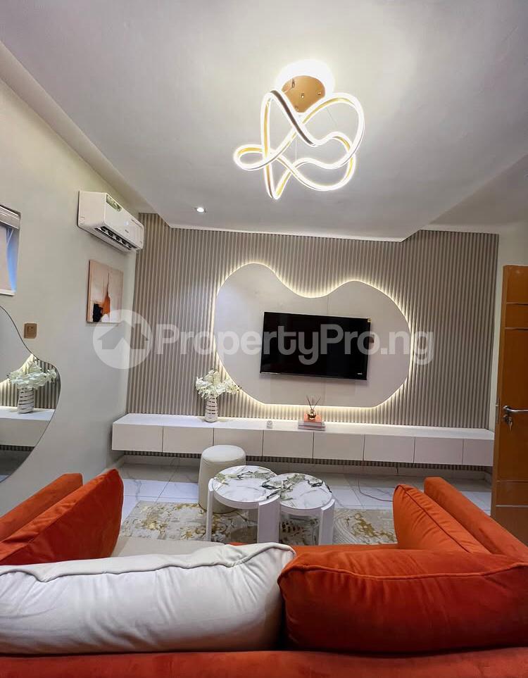 1 bedroom House for shortlet Surulere Lagos