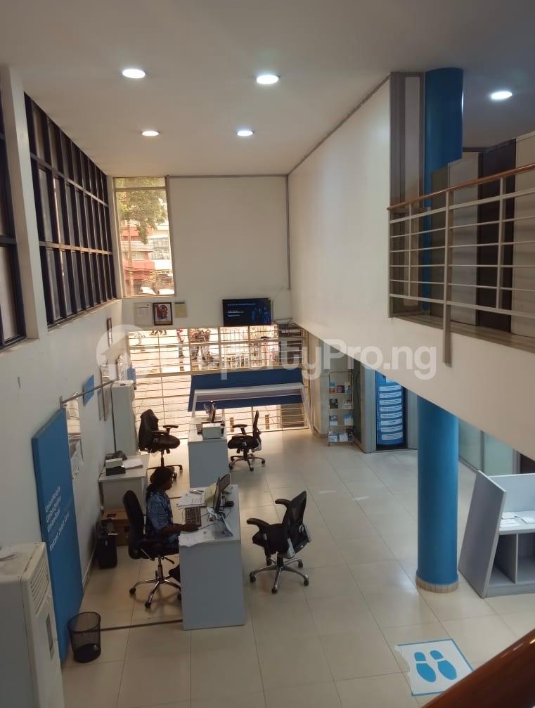 Commercial Property for rent Off Akin Adesola, Victoria Island Akin Adesola Victoria Island Lagos