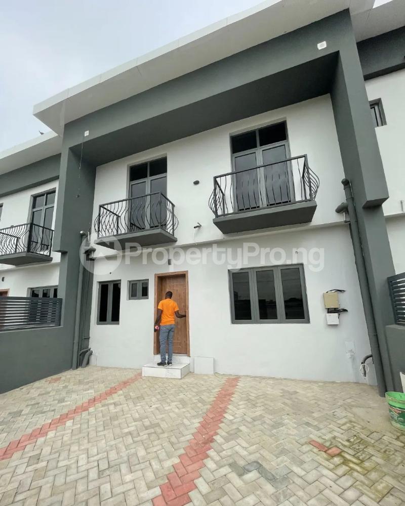 2 Bedroom House in Ogudu GRA Ogudu Lagos House for sale in ogudu