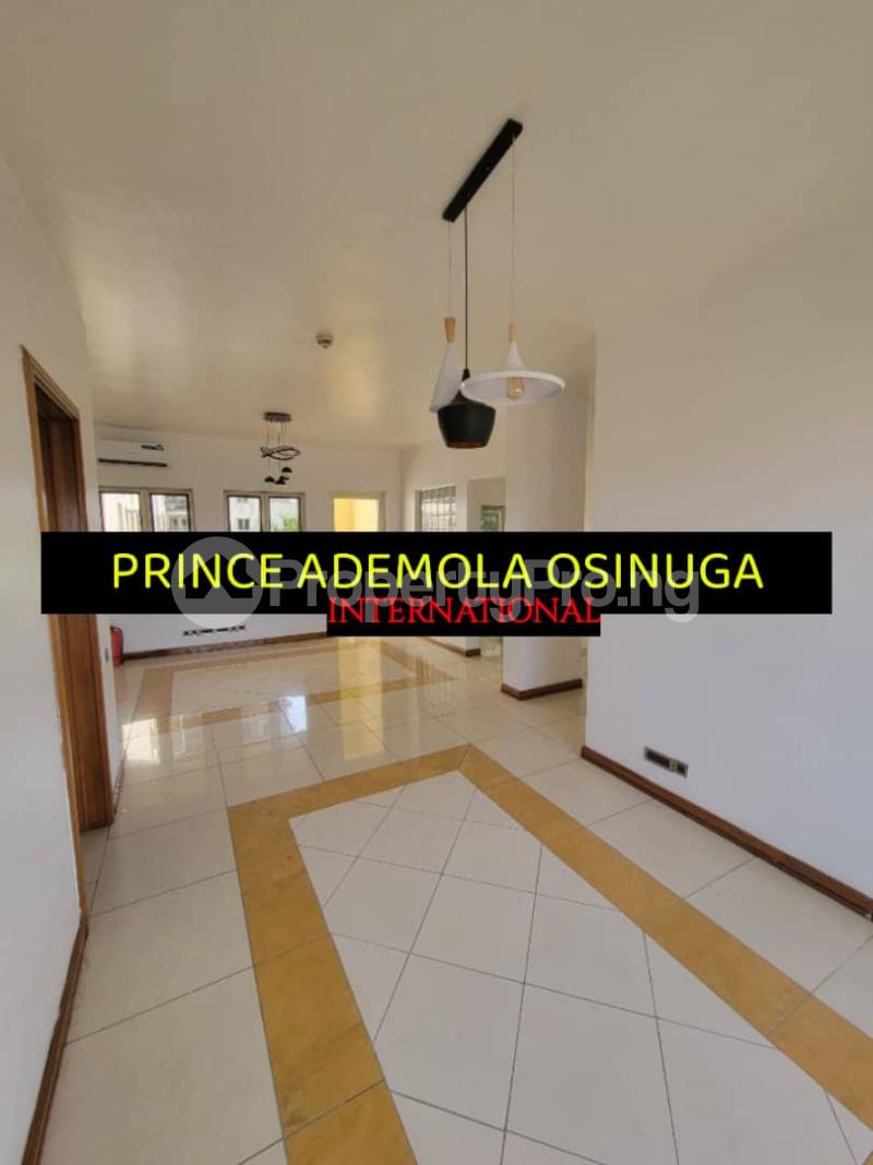 3 bedroom Flat / Apartment for rent Central Ikoyi Lagos