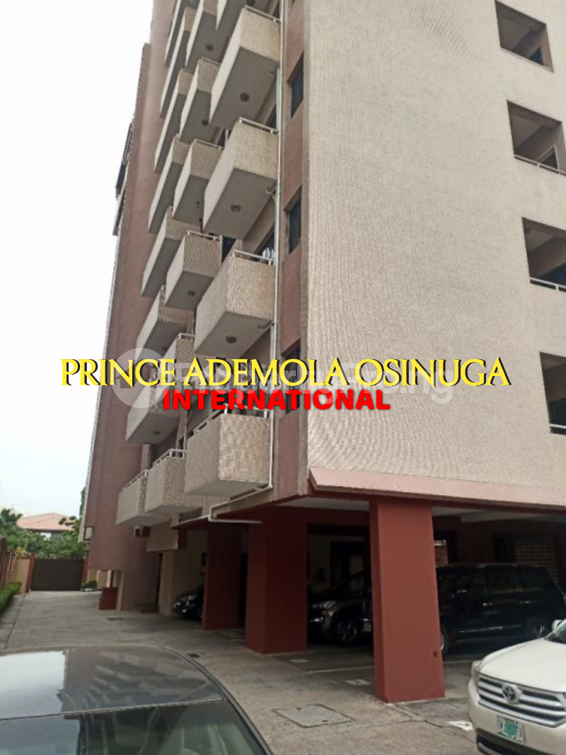 3 bedroom Flat / Apartment for rent Off Muri Okunola Street Victoria Island Lagos