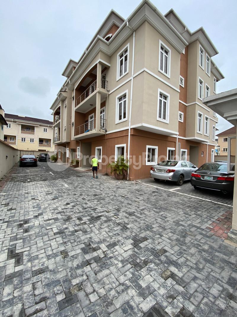 3 bedroom Flat / Apartment for rent ONIRU Victoria Island Lagos