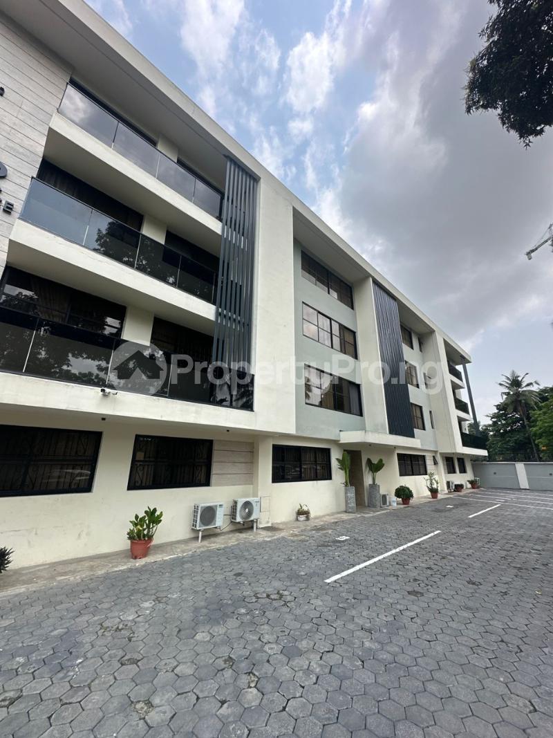 3 bedroom Flat / Apartment for rent Ikoyi Lagos