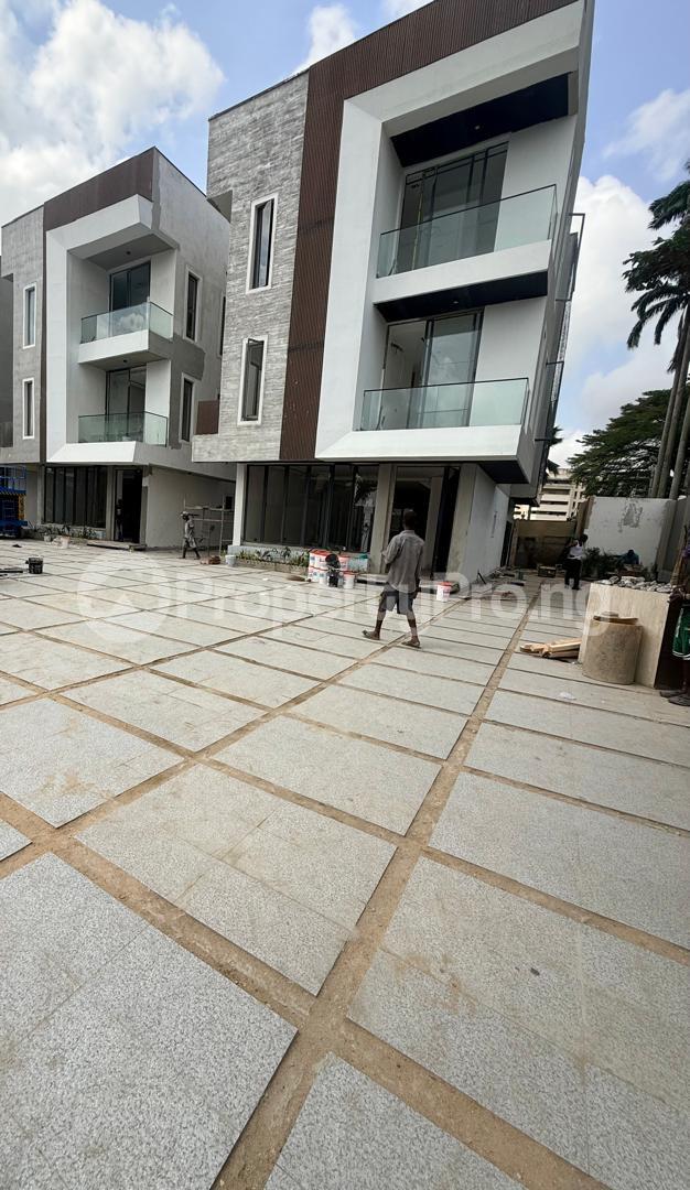 4 bedroom House for sale Parkview Estate Ikoyi Lagos