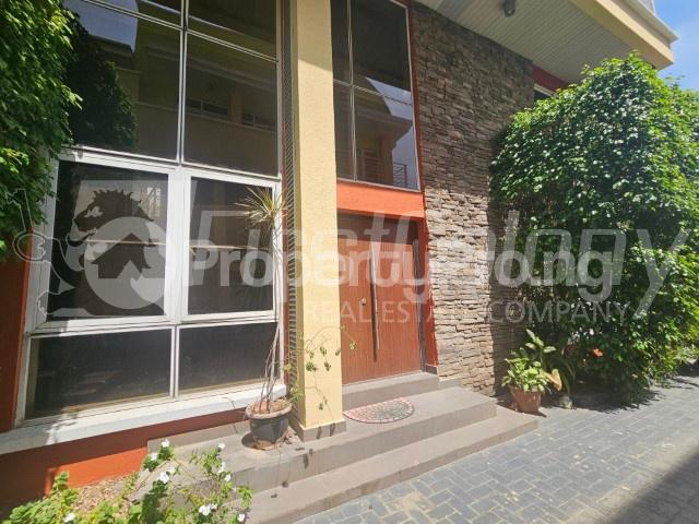 4 bedroom House for sale ONIRU Victoria Island Lagos