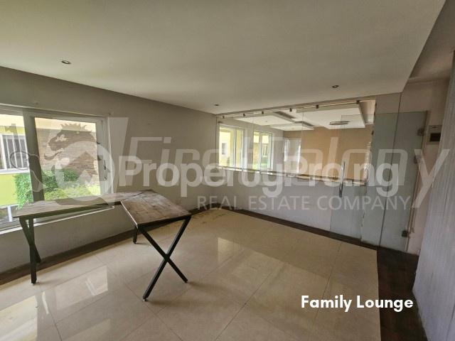 4 bedroom House for sale ONIRU Victoria Island Lagos