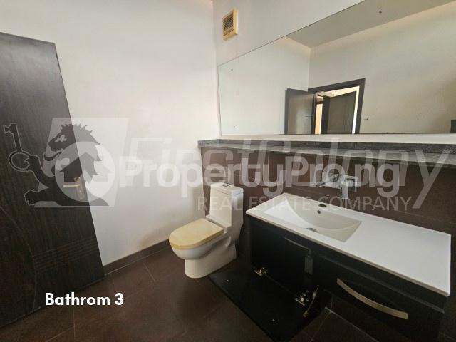 4 bedroom House for sale ONIRU Victoria Island Lagos