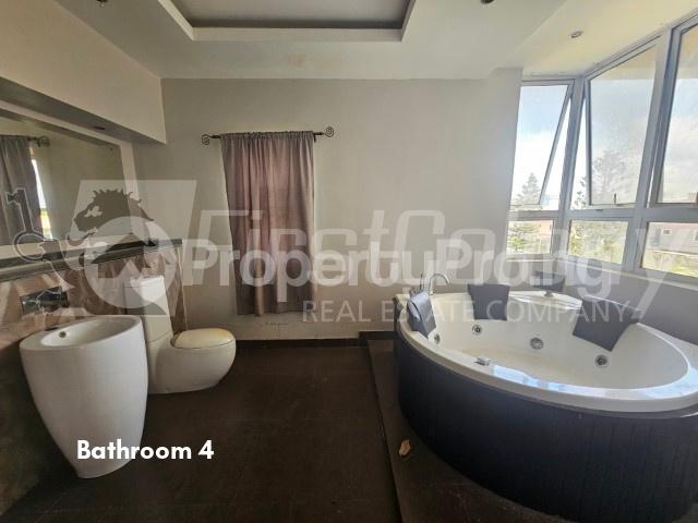 4 bedroom House for sale ONIRU Victoria Island Lagos