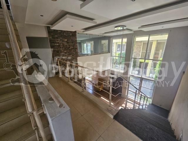 4 bedroom House for sale ONIRU Victoria Island Lagos