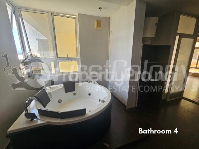 4 bedroom House for sale ONIRU Victoria Island Lagos