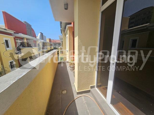 4 bedroom House for sale ONIRU Victoria Island Lagos