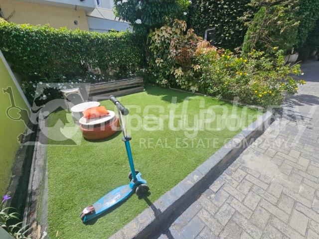 4 bedroom House for sale ONIRU Victoria Island Lagos