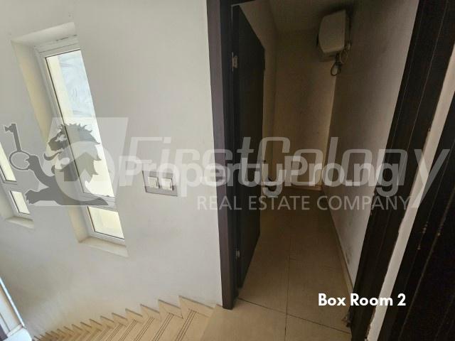 4 bedroom House for sale ONIRU Victoria Island Lagos