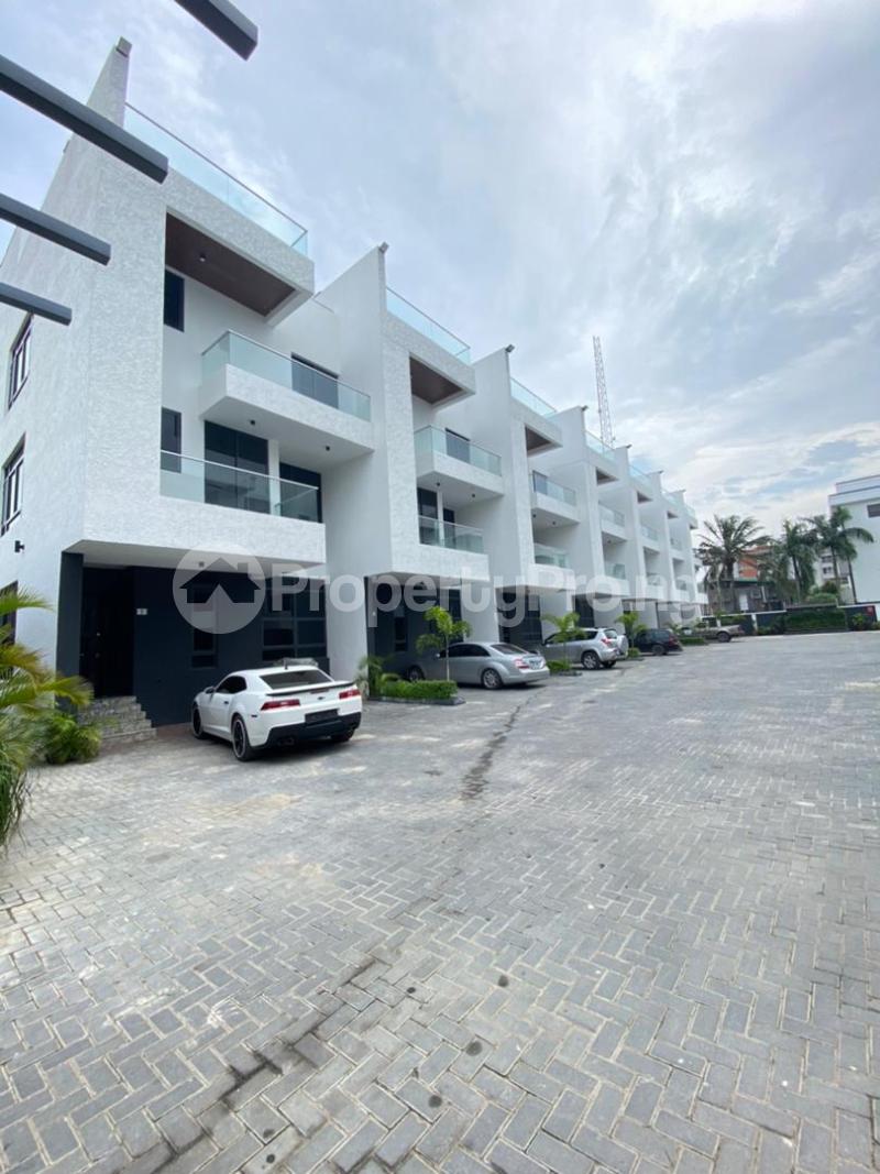 4 bedroom House for sale Victoria Island Lagos