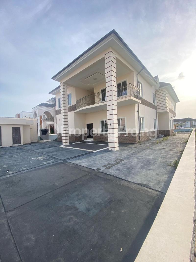 5 bedroom House for sale Pinnock Beach Estate Osapa london Lekki Lagos