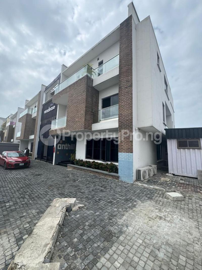 5 bedroom House for sale Lekki Lagos