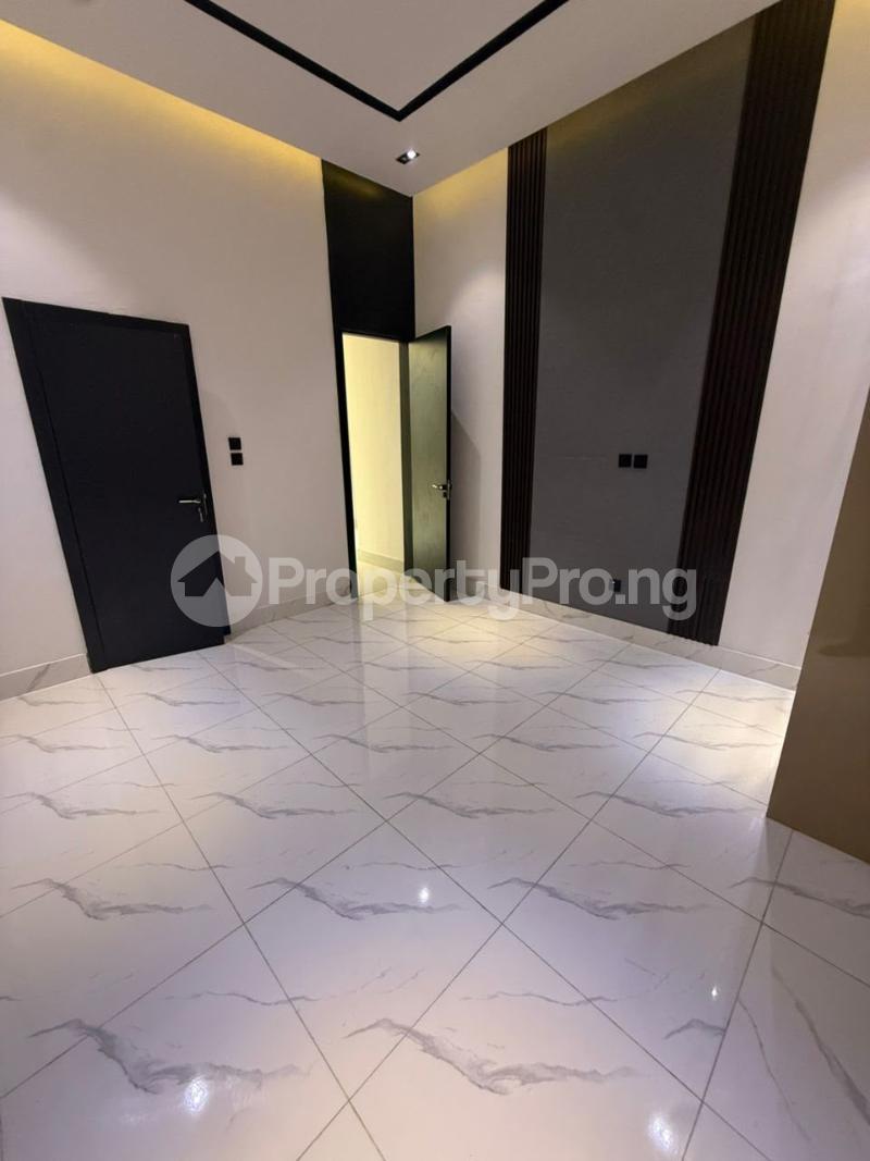 5 bedroom House for sale Ajah Lagos