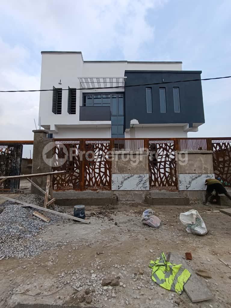 4 bedroom House for sale Maryland Lagos