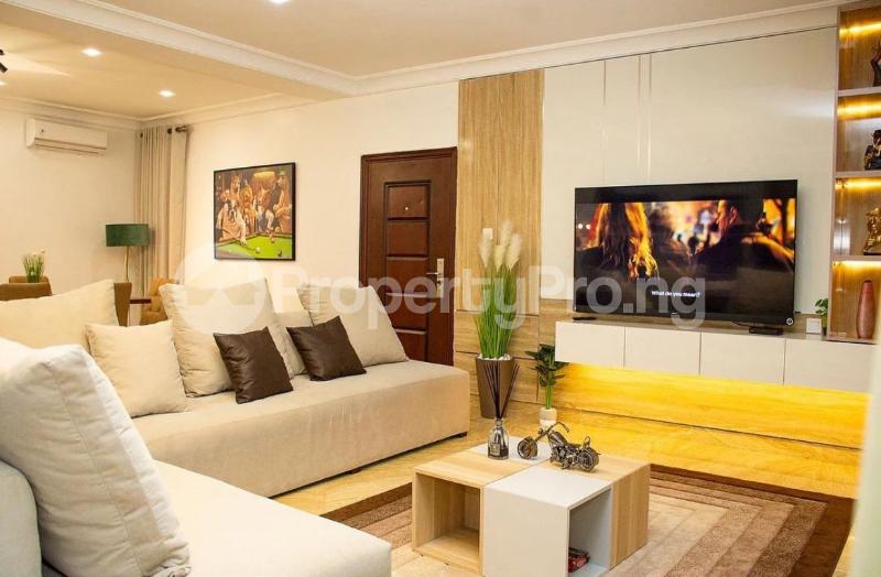2 bedroom House for shortlet Parkview Estate Ikoyi Lagos