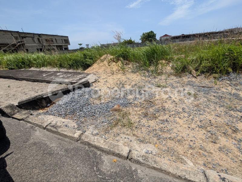 Land for sale Pinnock Beach Estate Osapa london Lekki Lagos