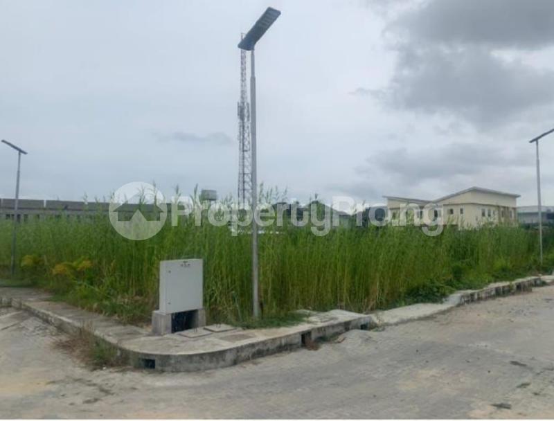 Land for sale Osapa london Lekki Lagos